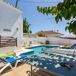 Villa Karenessa By